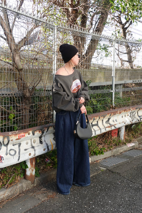 オフショルルーズスウェット